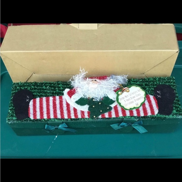 Jordan Marks collectors Christmas set of eight ornaments - Picture 1 of 6